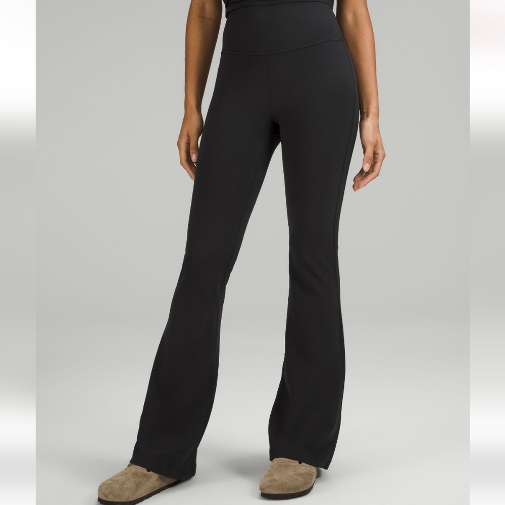Lululemon Groove Super-High-Rise Flared Pant *Nulu